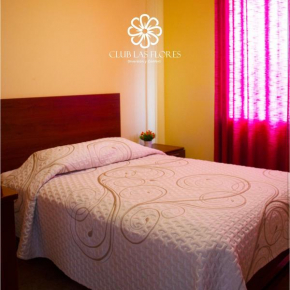 Hotel LAS FLORES